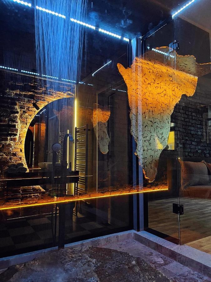 World Studio Africa Sibiu Luaran gambar