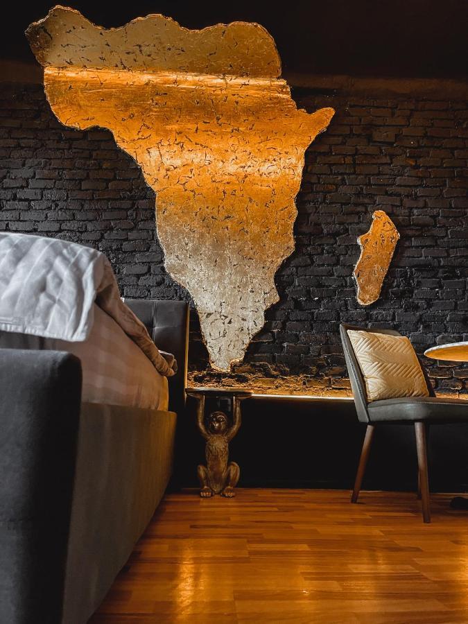 World Studio Africa Sibiu Luaran gambar